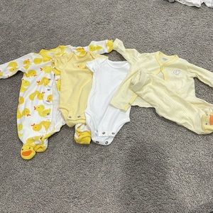 Duck Theme Baby Bundle size NB/3m- 5 pieces